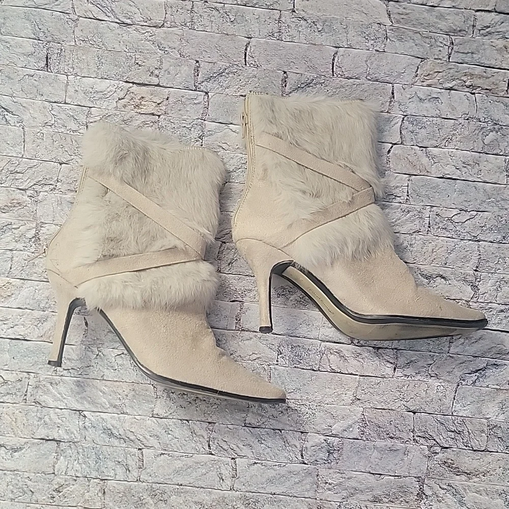 Pierre Dumas 3 Inch Heel Boots with Faux Fur Cream - Picture 4 of 12